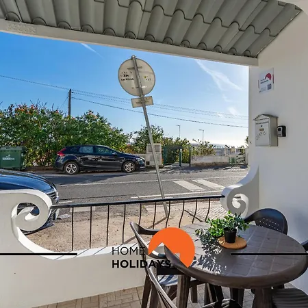 #253 Fernando Pessoa 28 By Holidays * Albufeira